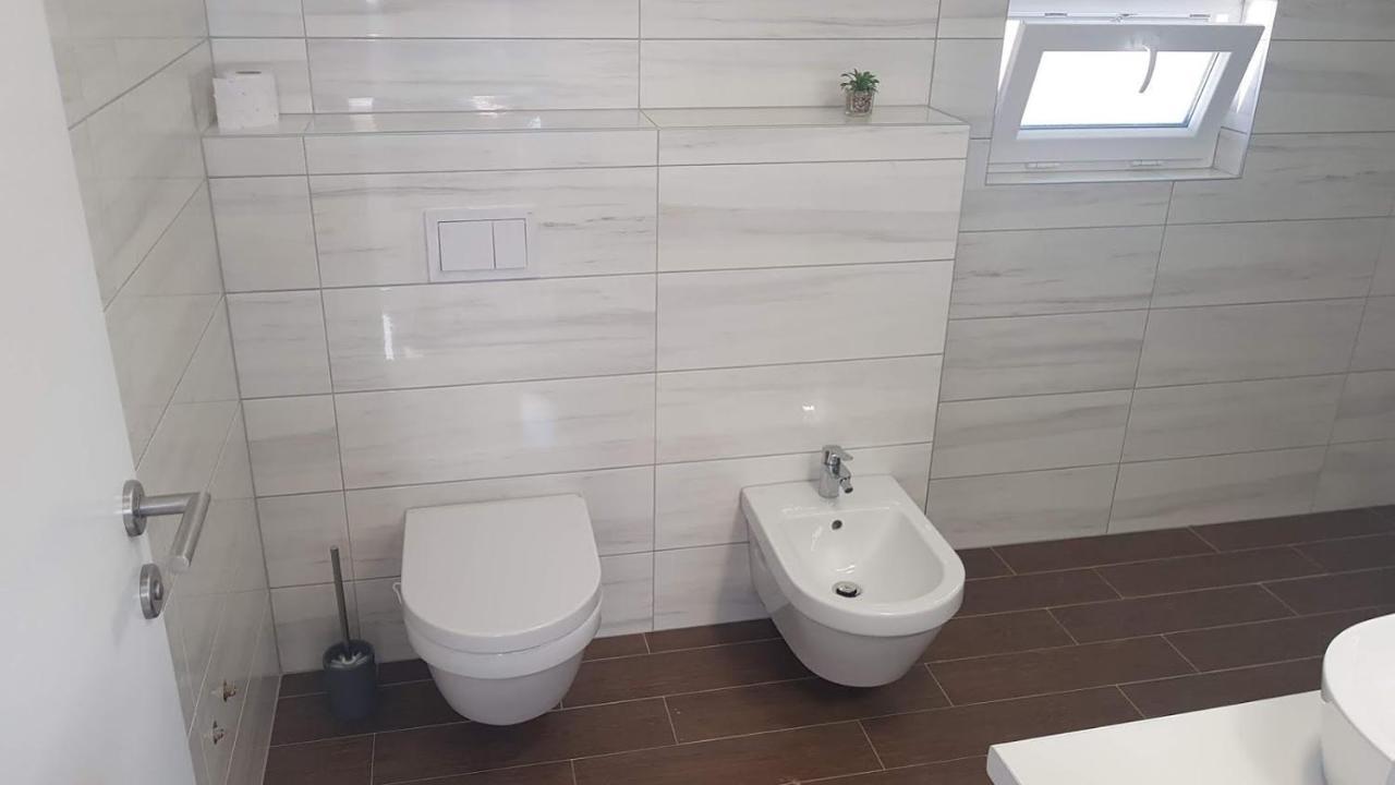 Elizabeta Deluxe Rooms Biograd Na Moru Eksteriør bilde