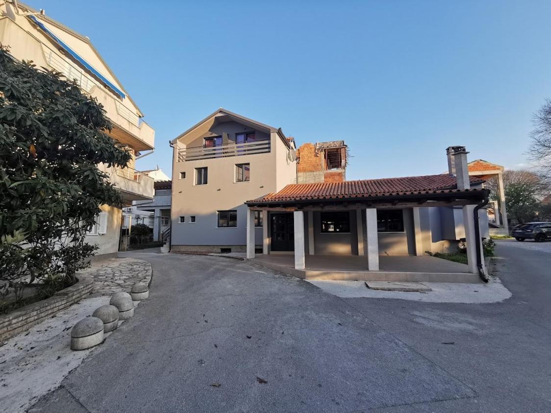 Elizabeta Deluxe Rooms Biograd Na Moru Eksteriør bilde