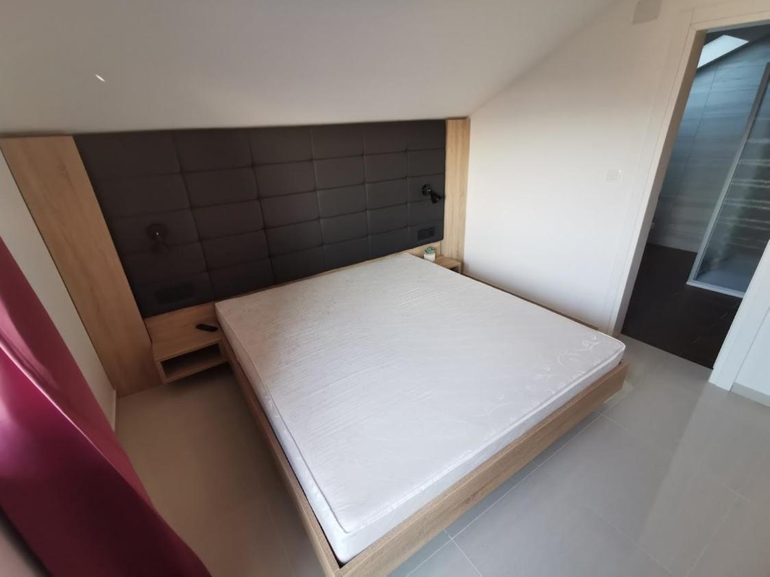 Elizabeta Deluxe Rooms Biograd Na Moru Eksteriør bilde