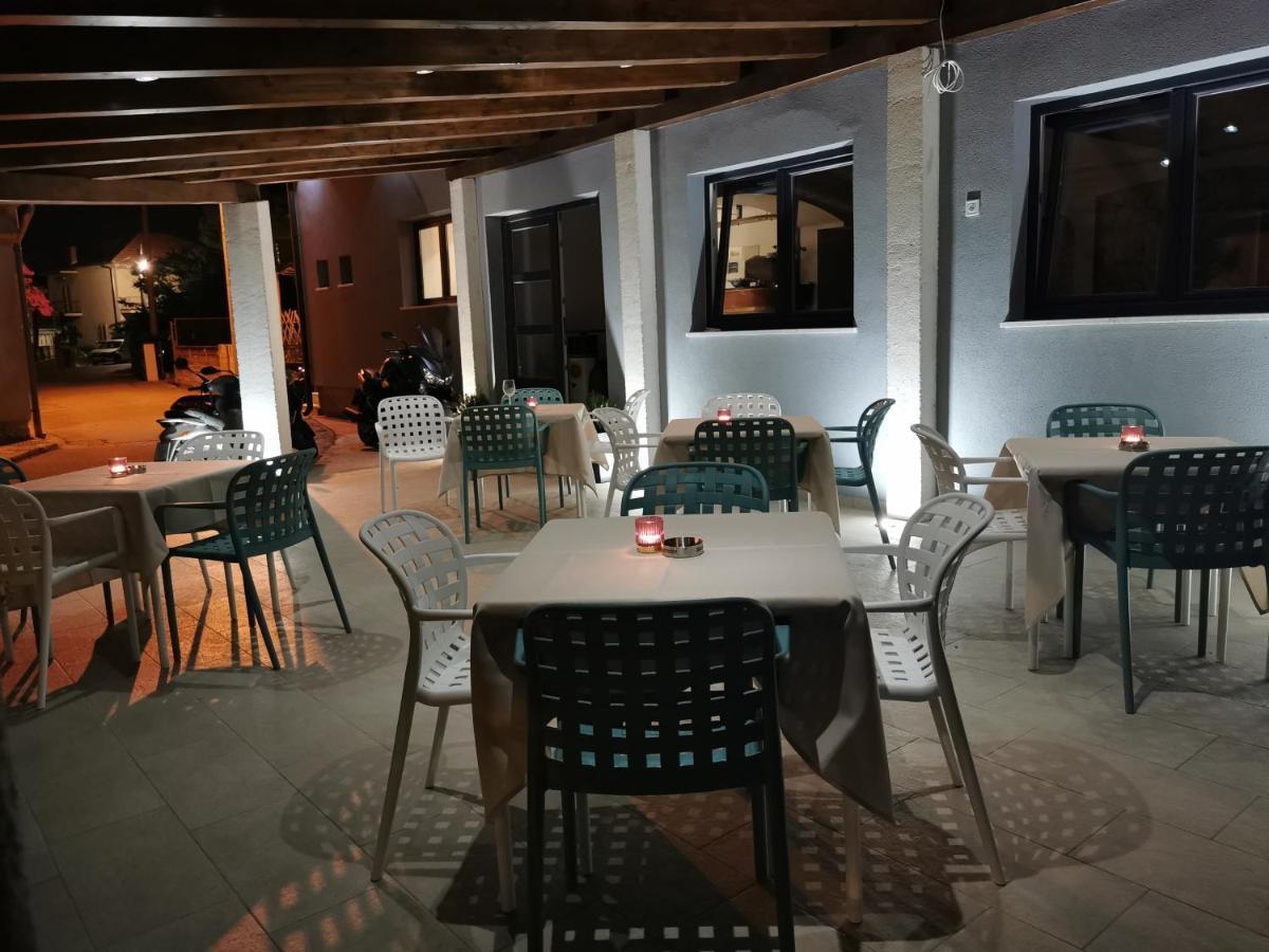 Elizabeta Deluxe Rooms Biograd Na Moru Eksteriør bilde